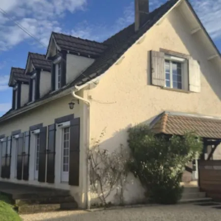 La Dolce Cyrano Maison Et Privatif * Cours-de-Pile